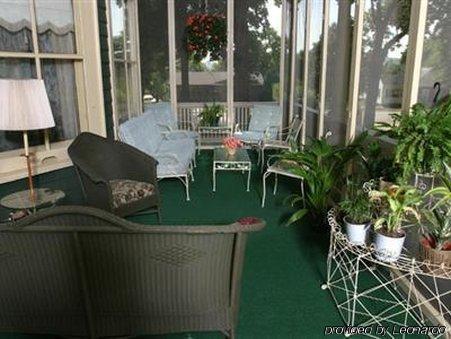 Oakenwald Terrace Hotell Chatfield Rum bild